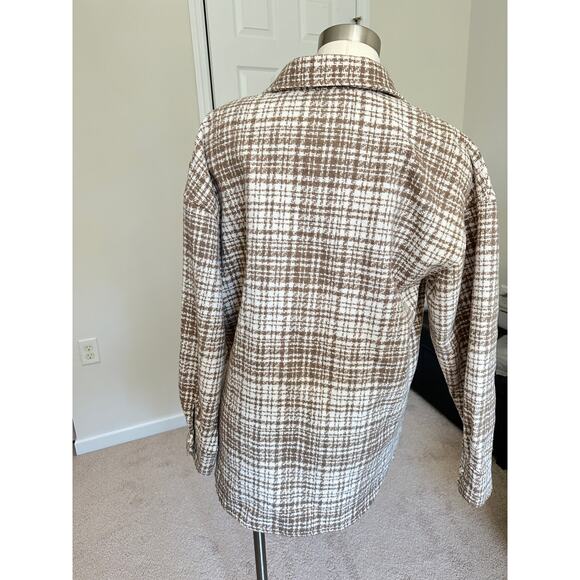 Forever 21 brown/cream plaid oversized shacket w/ pearl buttons, size Small - Picture 4 of 9